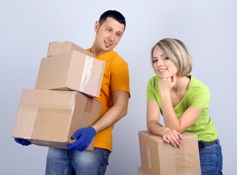 A smooth moving day with boxes and furniture at a new Sevenkings home