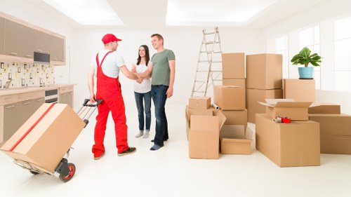 Packing services in Sevenkings for residential and office relocation